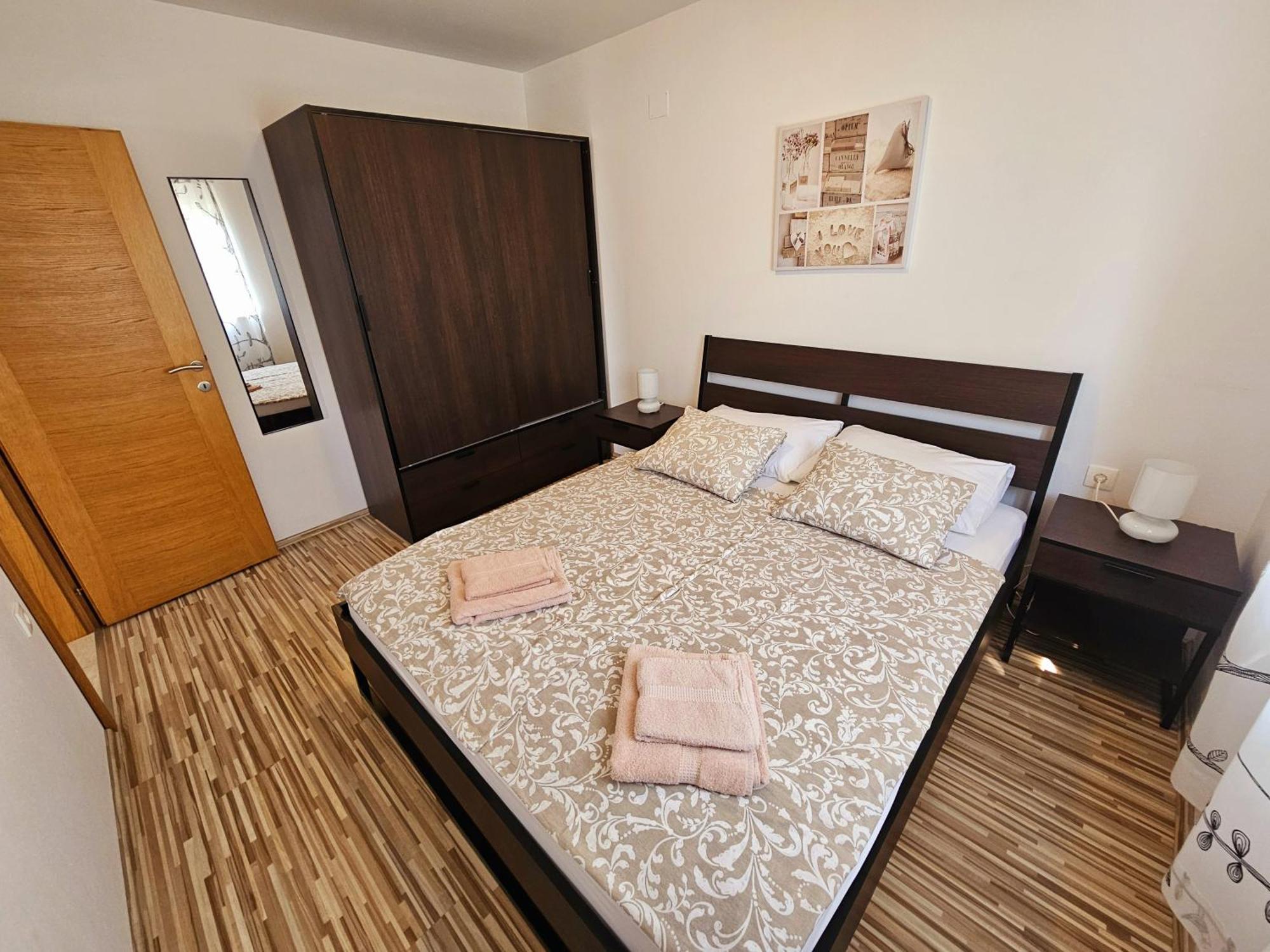 Apartments Cikac II - Modern Apartments By The Beach Mandre Dış mekan fotoğraf